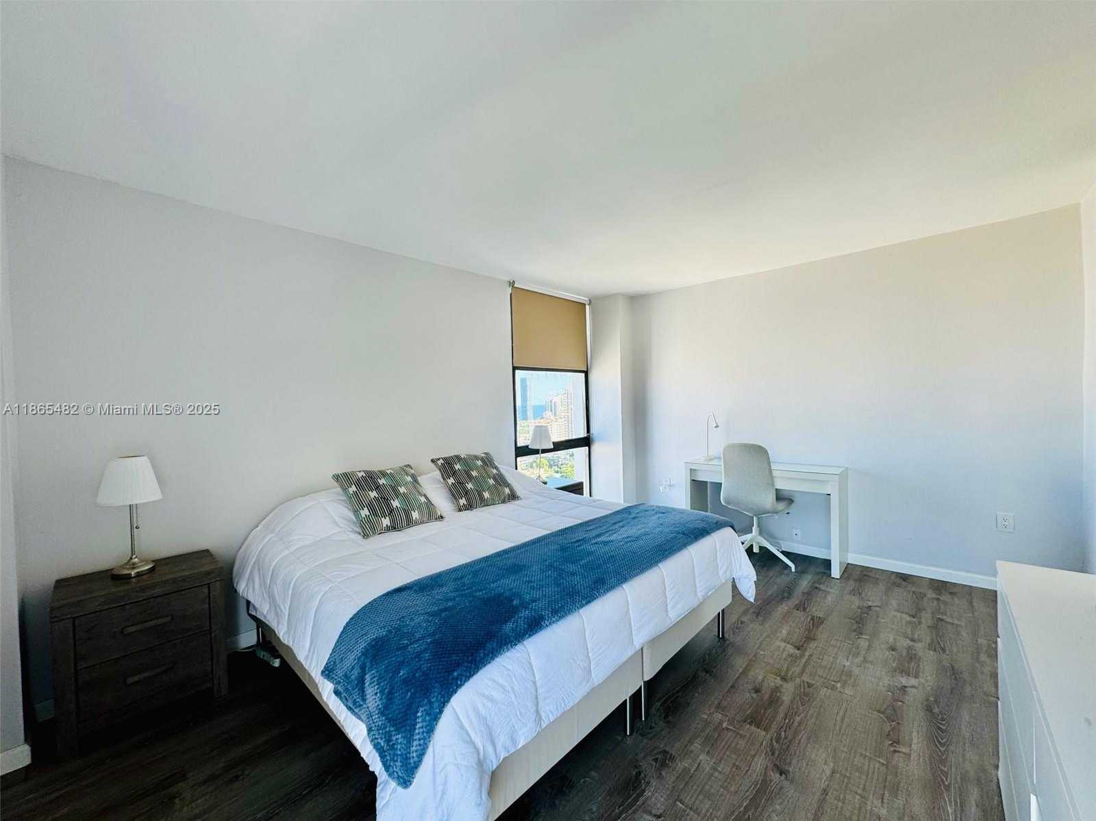 Small Image of 3675 NORTH COUNTRY CLUB DR #2603, Aventura Number 57