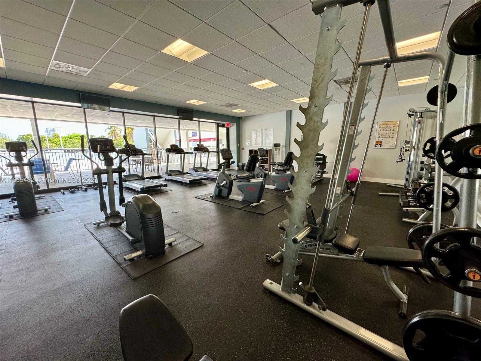 Small Image of 3675 NORTH COUNTRY CLUB DR #2603, Aventura Number 65