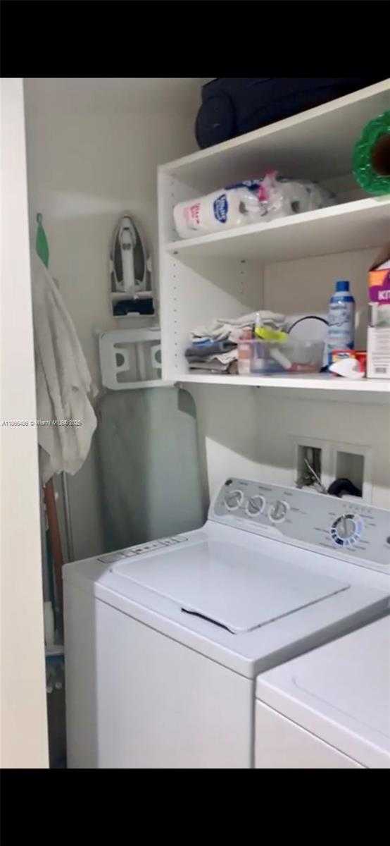 Imagen de Pequeño Objeto