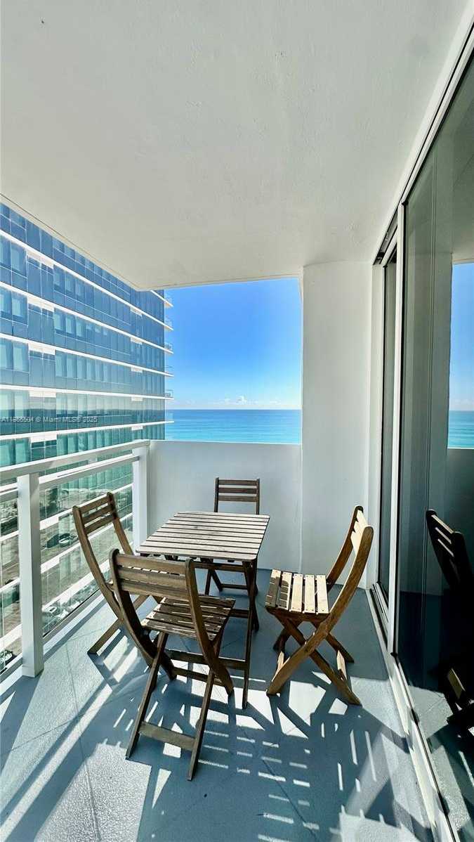 Small Image of 2030 SOUTH OCEAN DR #1022, Hallandale Beach Number 22