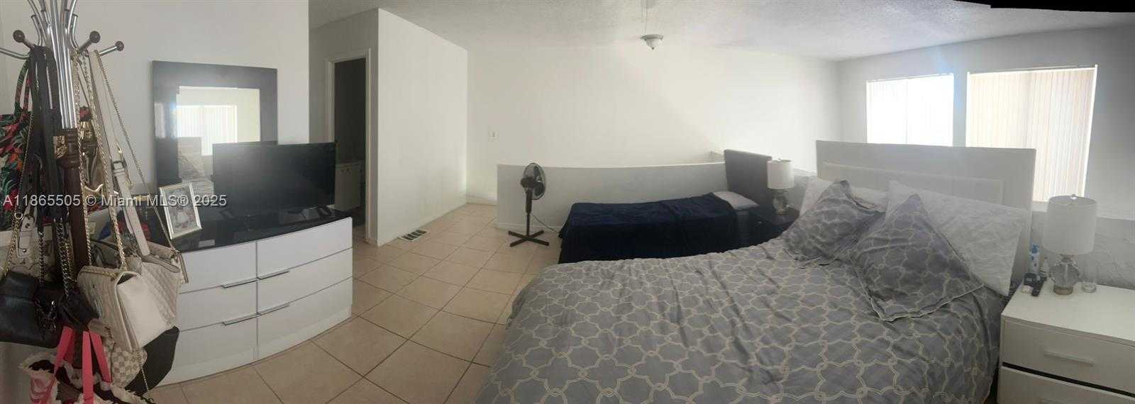 Small Image of 18111 NORTH WEST 68TH AVE #F202, Hialeah Number 2