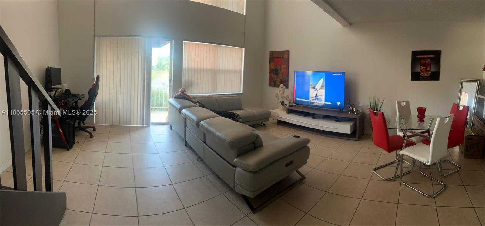 Small Image of 18111 NORTH WEST 68TH AVE #F202, Hialeah Number 3