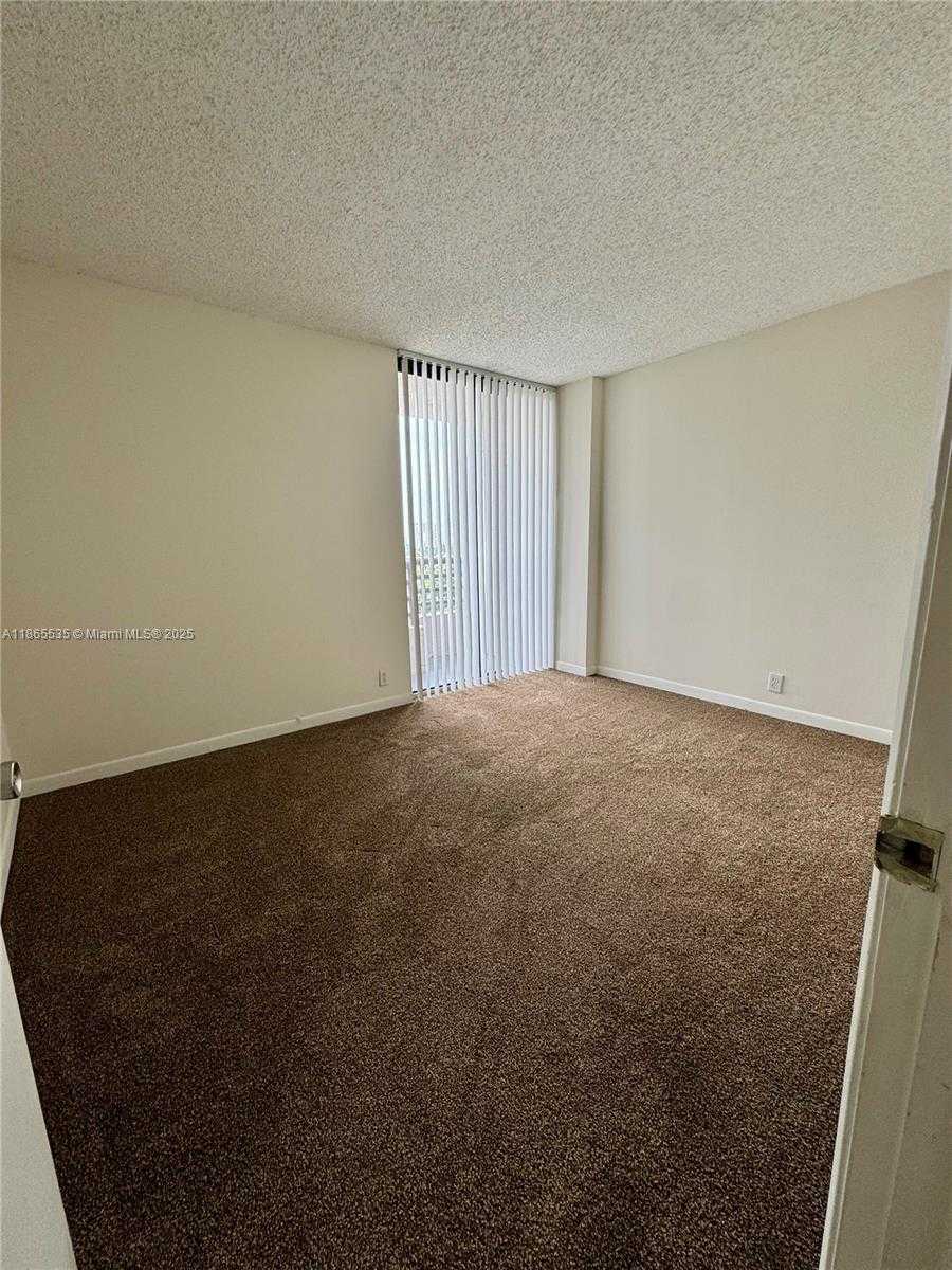 Small Image of 3300 NORTH EAST 191ST ST #1106, Aventura Number 13