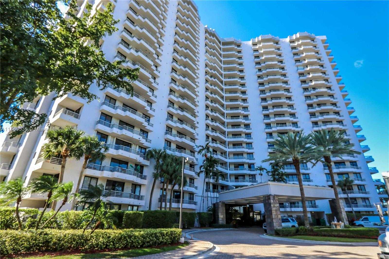 Small Image of 3300 NORTH EAST 191ST ST #1106, Aventura Number 18