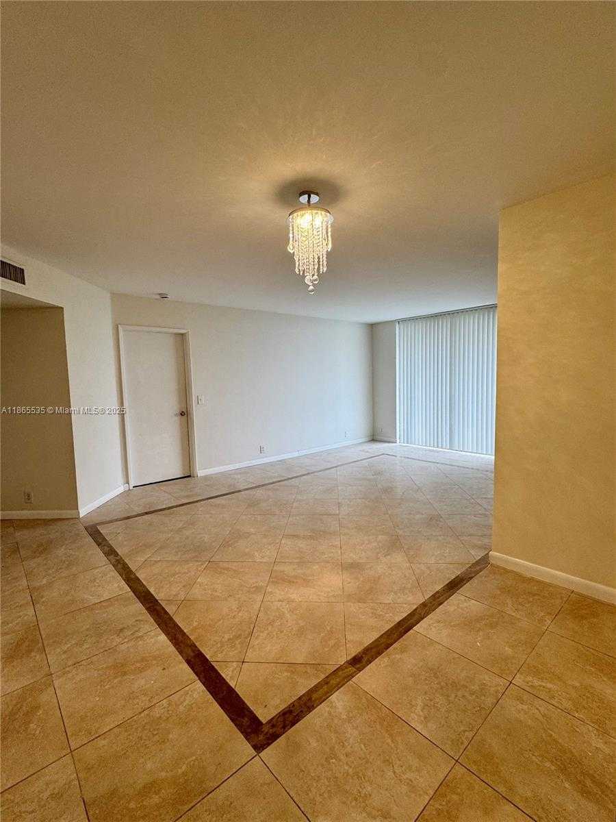 Small Image of 3300 NORTH EAST 191ST ST #1106, Aventura Number 3