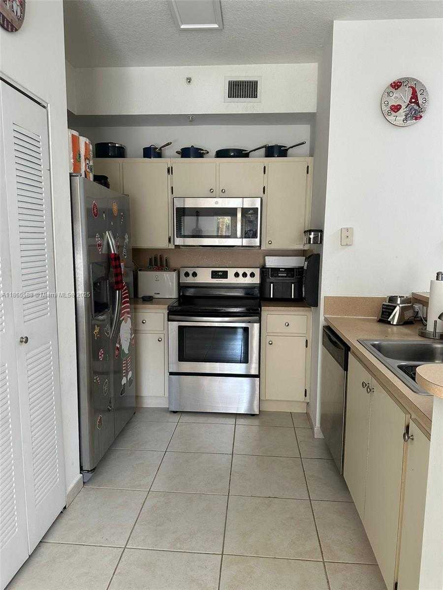Small Image of 7220 NORTH WEST 114TH AVE #20716, Doral Number 2