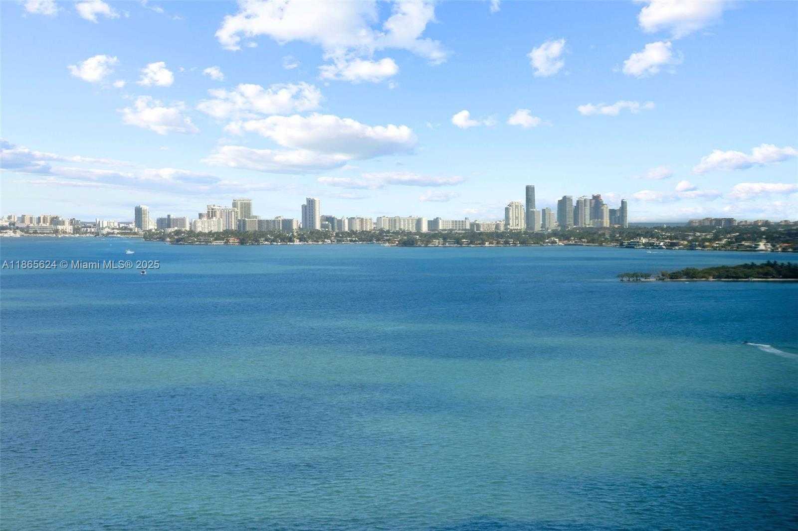 Small Image of 650 NORTH EAST 32ND ST #1708, Miami Number 19