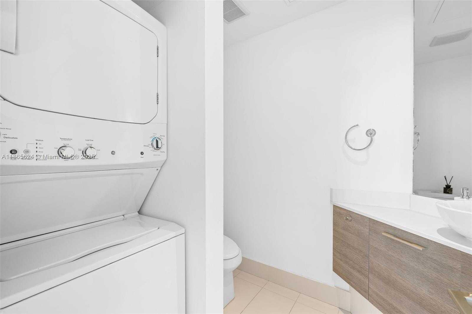 Small Image of 650 NORTH EAST 32ND ST #1708, Miami Number 30
