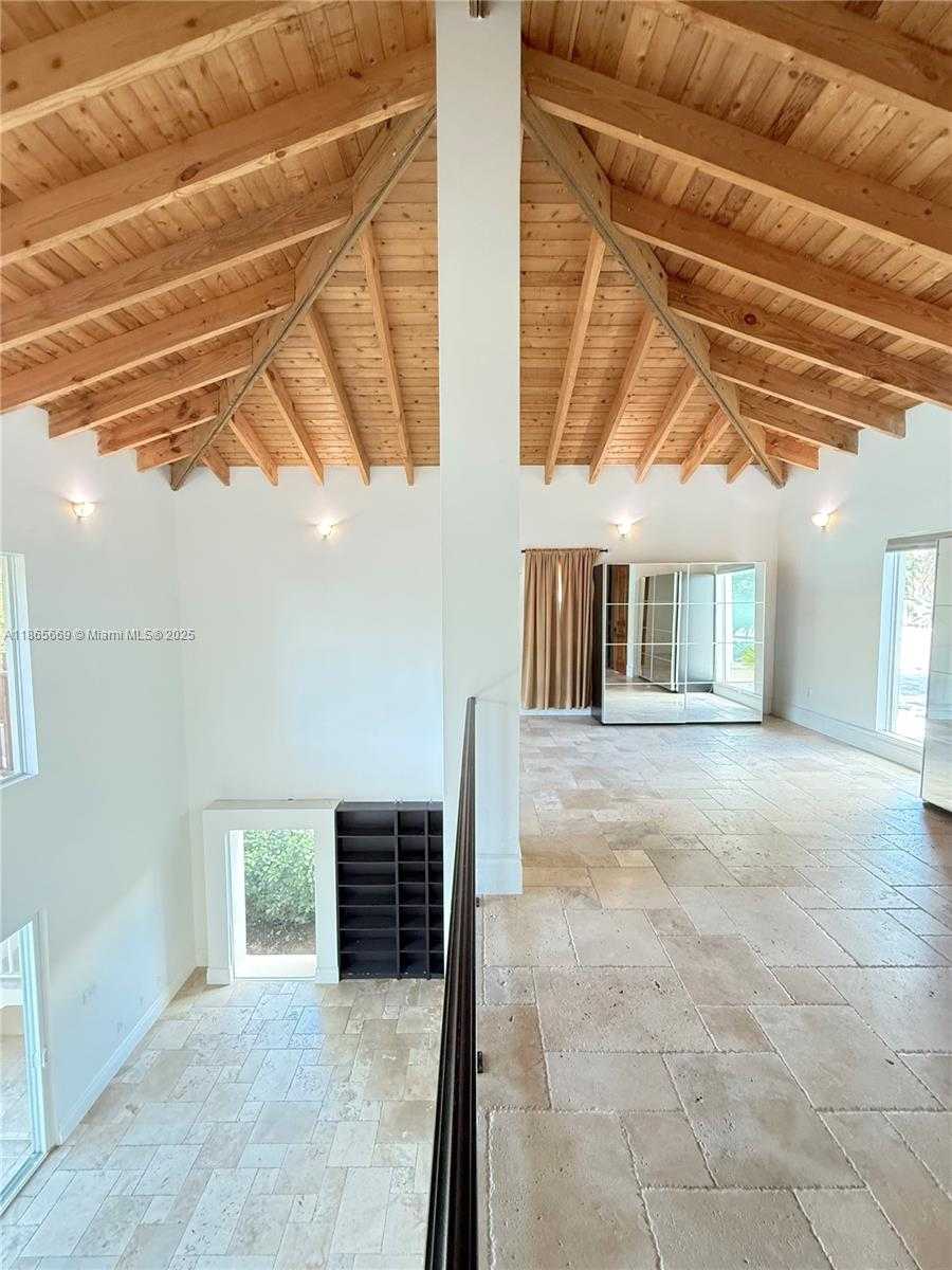 Small Image of 1420 WEST 21ST ST, Miami Beach Number 18