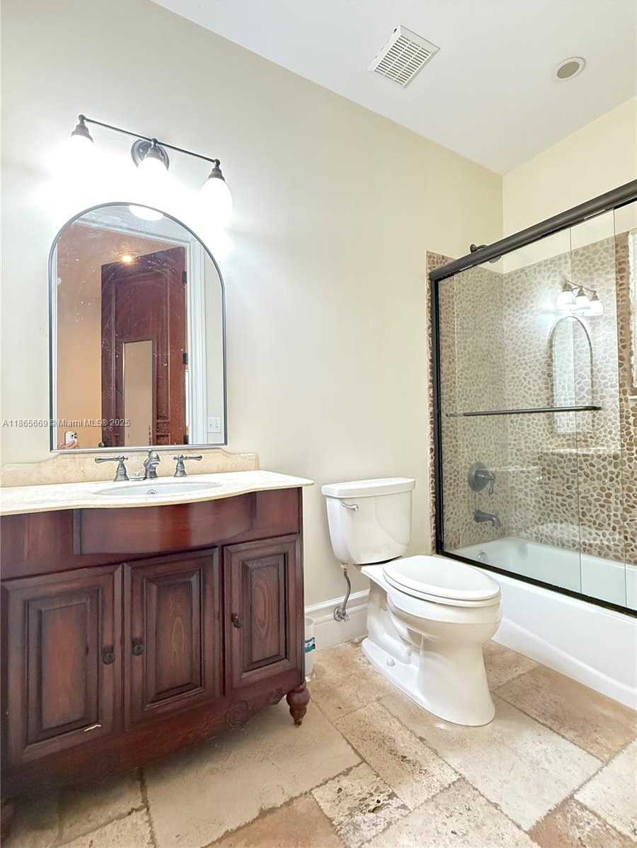 Small Image of 1420 WEST 21ST ST, Miami Beach Number 23