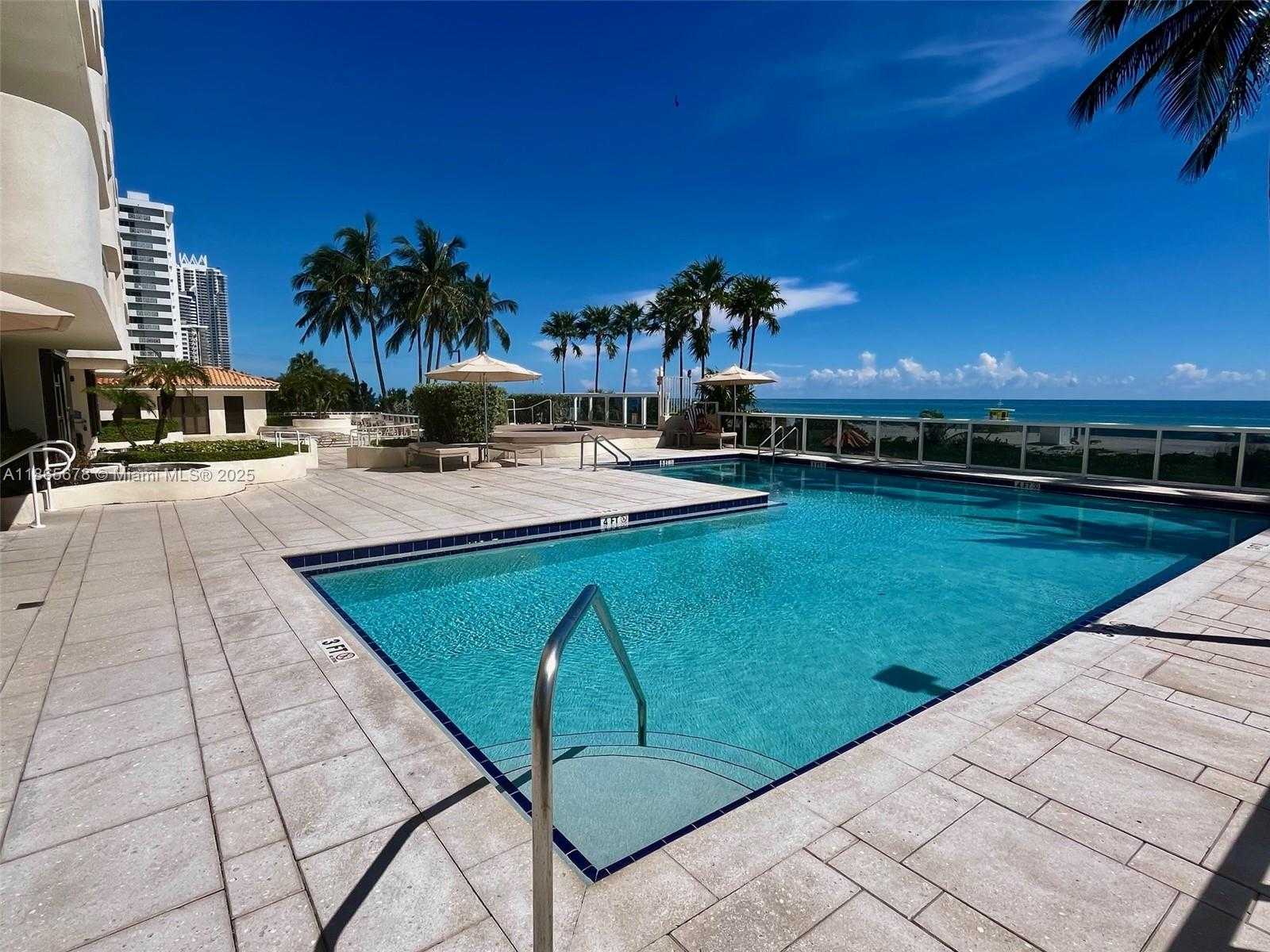 Small Image of 5757 COLLINS AVE #602, Miami Beach Number 18