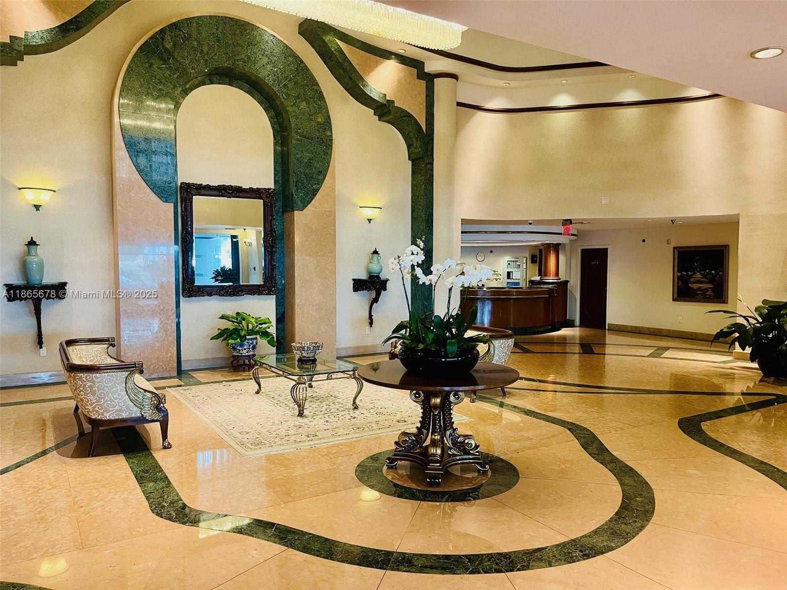 Small Image of 5757 COLLINS AVE #602, Miami Beach Number 32