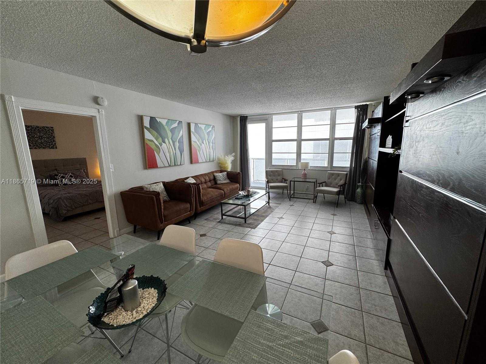 Small Image of 3725 SOUTH OCEAN DR #403, Hollywood Number 3
