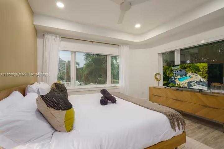 Small Image of 2827 SOUTH INDIAN RIVER DR #., Fort Pierce Number 16