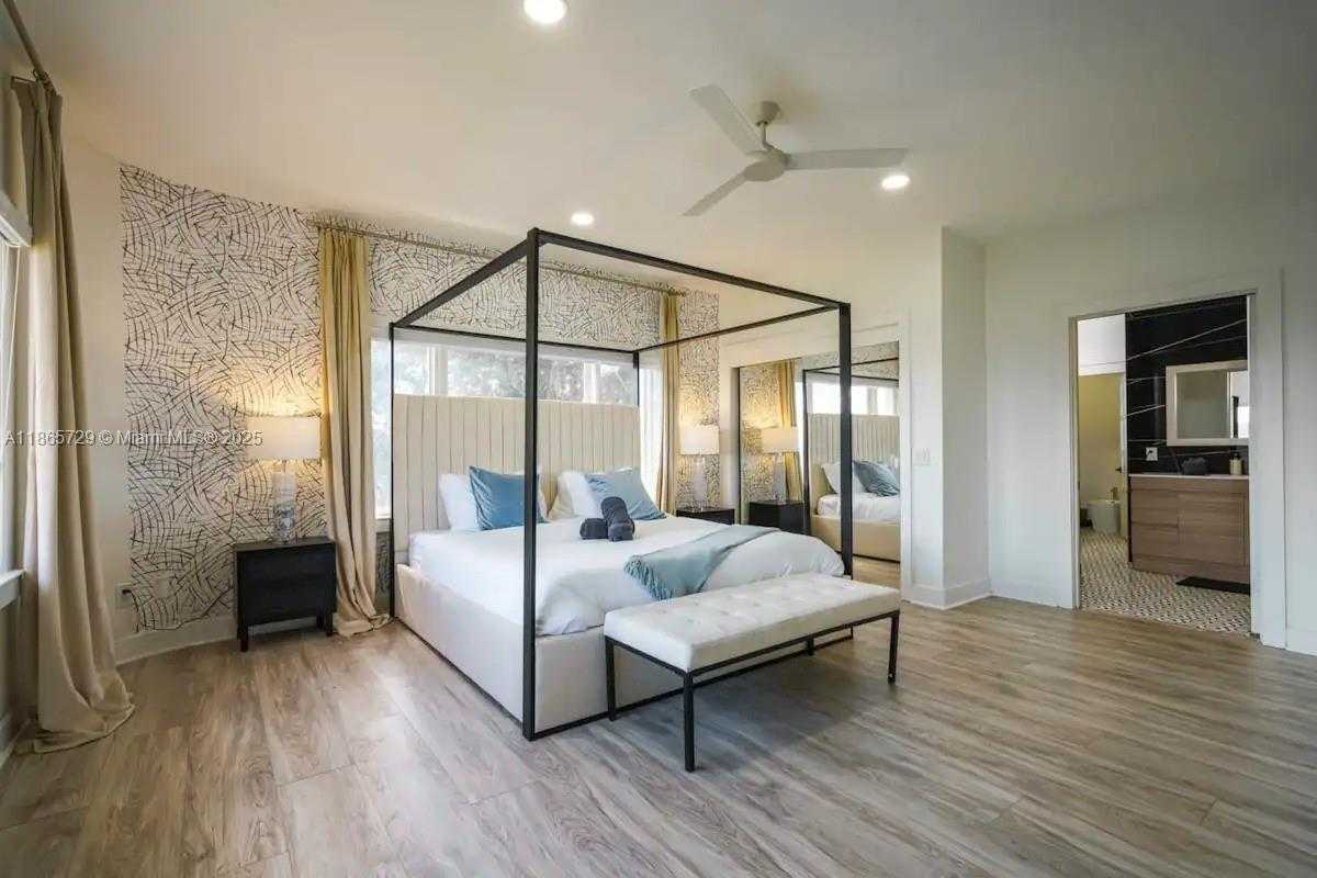 Small Image of 2827 SOUTH INDIAN RIVER DR #., Fort Pierce Number 23