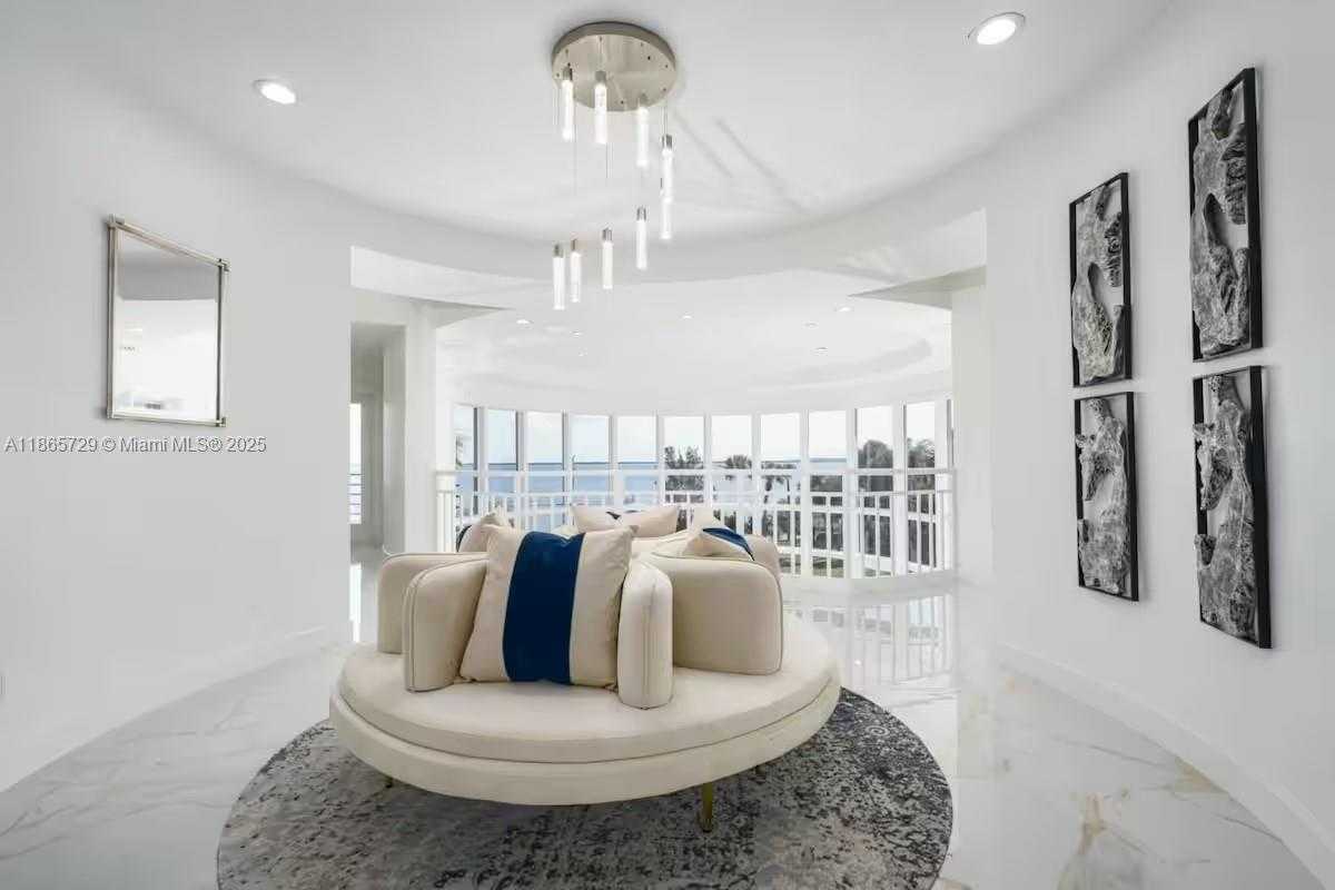 Small Image of 2827 SOUTH INDIAN RIVER DR #., Fort Pierce Number 57