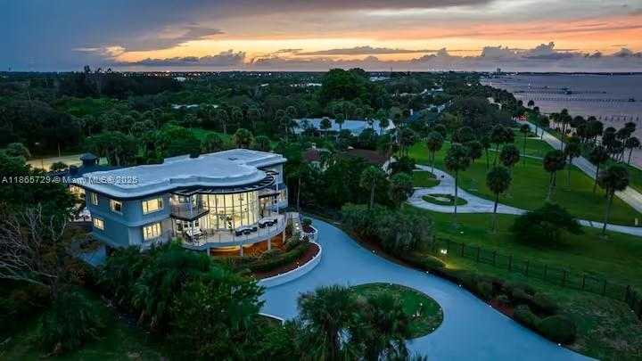 Small Image of 2827 SOUTH INDIAN RIVER DR #., Fort Pierce Number 60