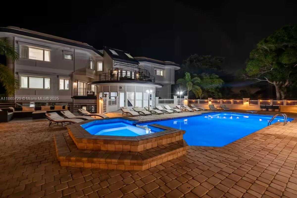 Small Image of 2827 SOUTH INDIAN RIVER DR #., Fort Pierce Number 63
