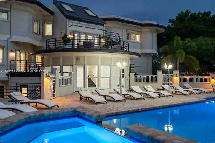 Small Image of 2827 SOUTH INDIAN RIVER DR #., Fort Pierce Number 68