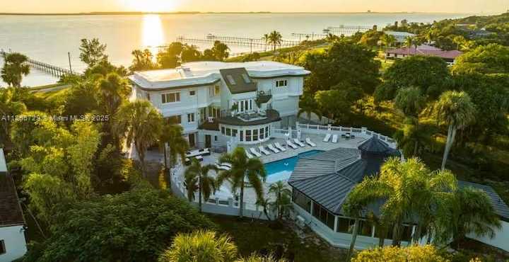 Small Image of 2827 SOUTH INDIAN RIVER DR #., Fort Pierce Number 81