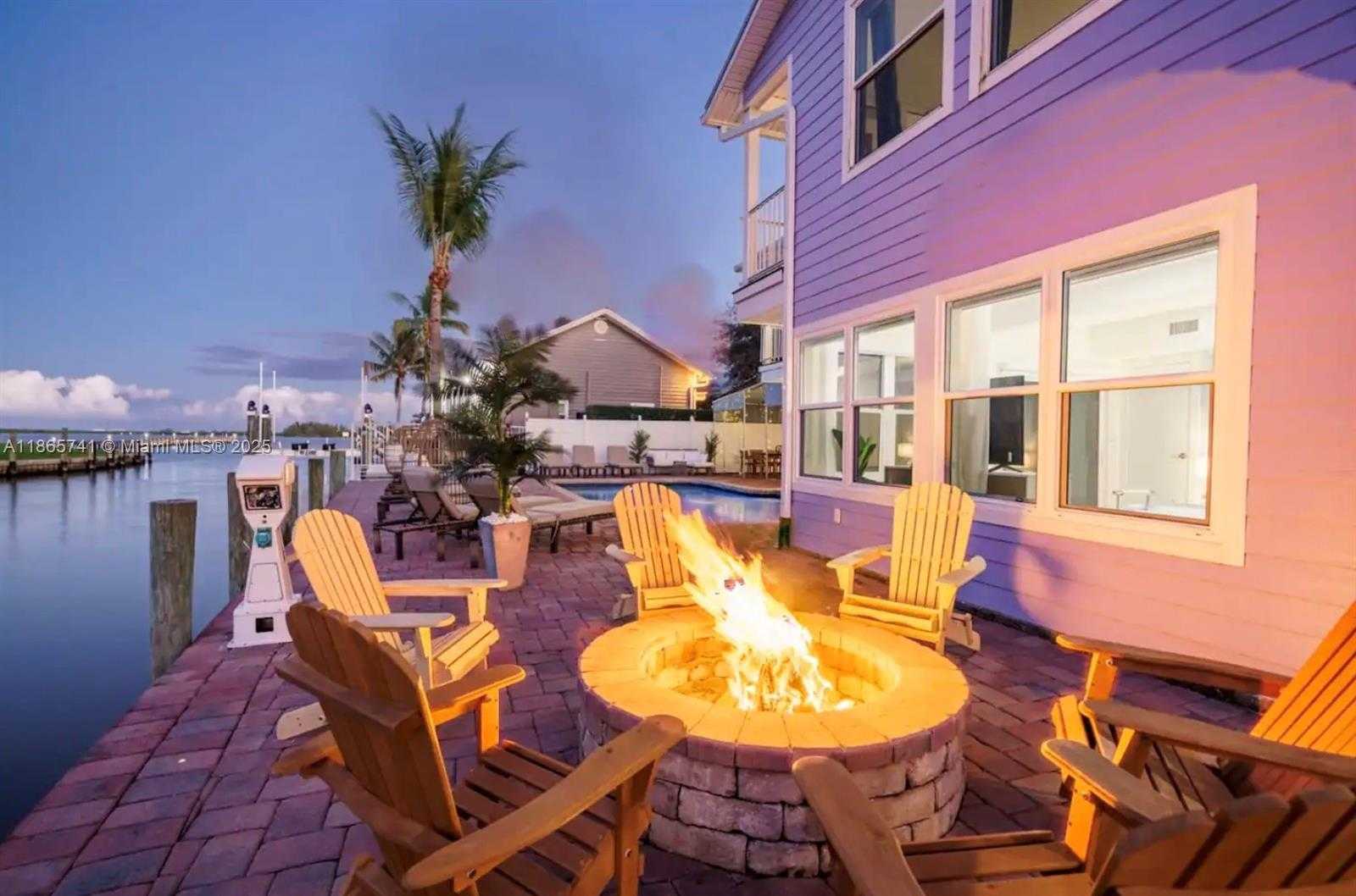 Small Image of 474 PENINSULA DR, Fort Pierce Number 24