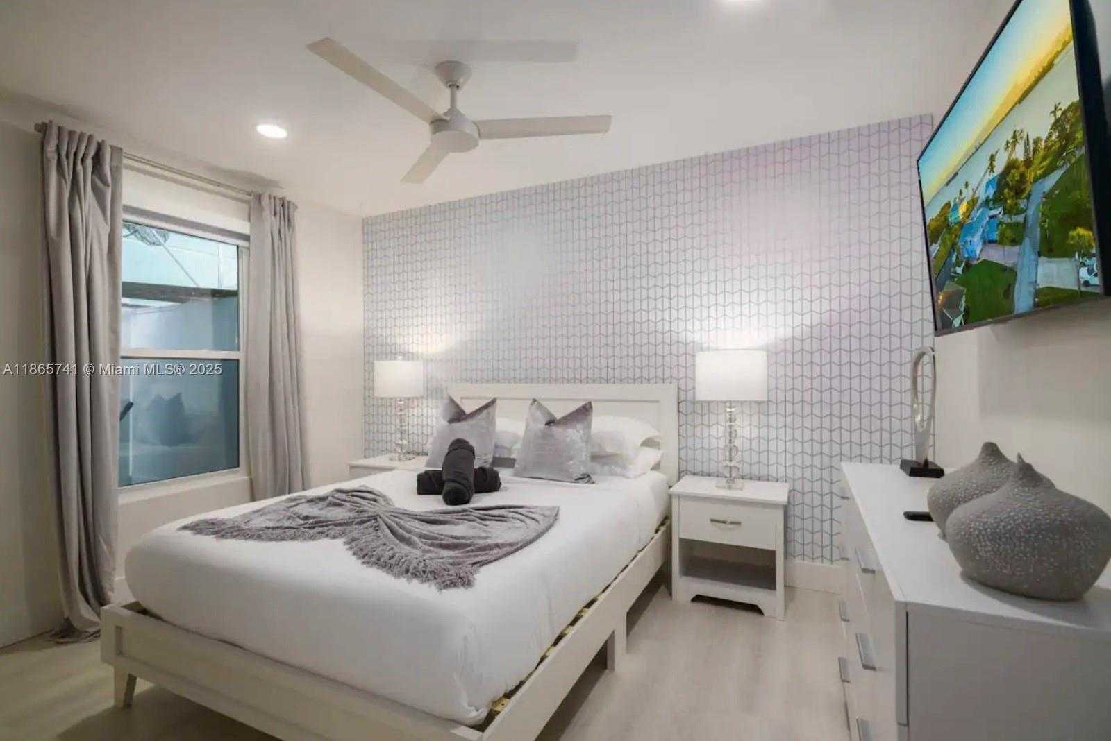 Small Image of 474 PENINSULA DR, Fort Pierce Number 28