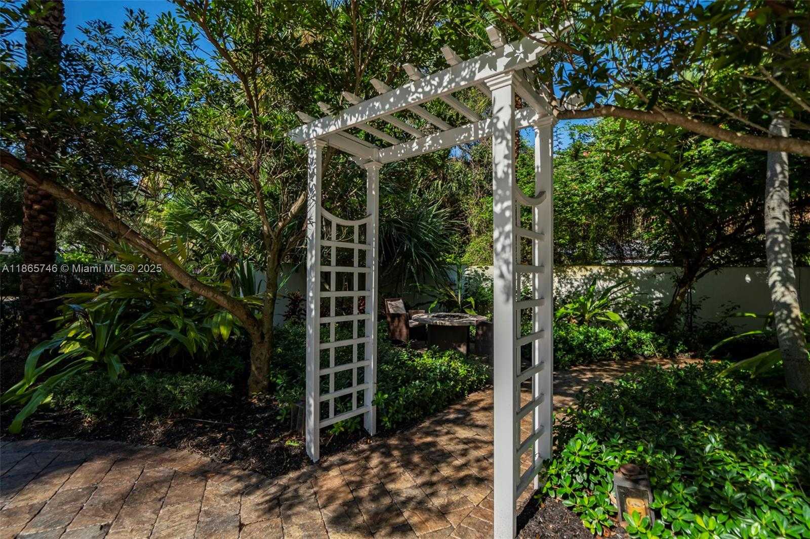 Small Image of 545 SOUTH WEST INDIANOLA ST, Stuart Number 22