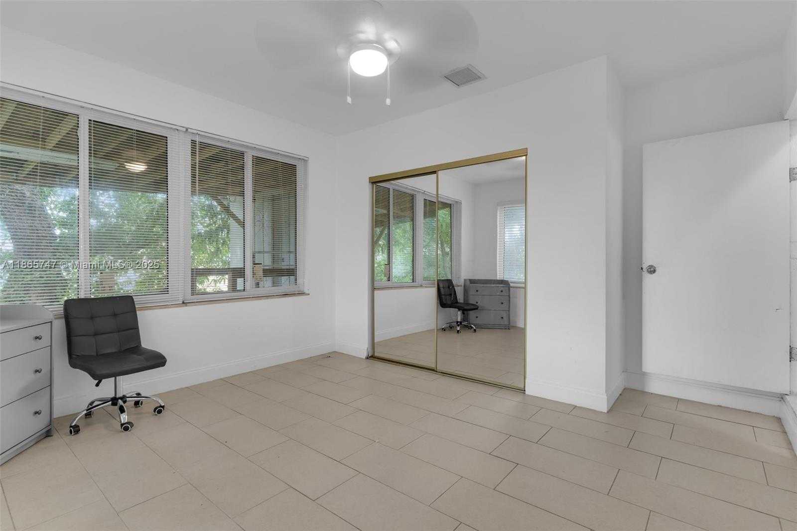 Small Image of 1282 NORTH WEST 55TH TER, Miami Number 19