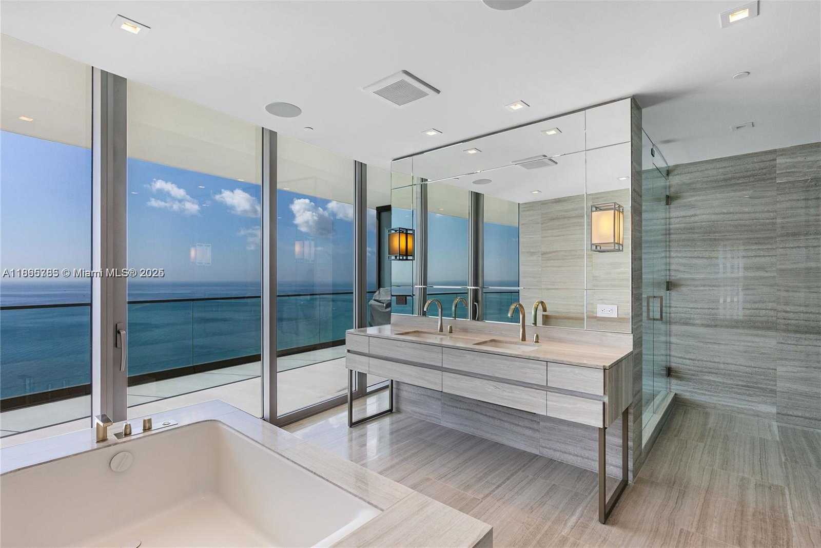 Small Image of 18975 COLLINS AVE #4600, Sunny Isles Beach Number 10