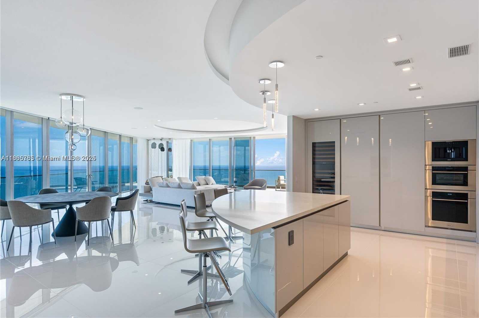 Small Image of 18975 COLLINS AVE #4600, Sunny Isles Beach Number 3