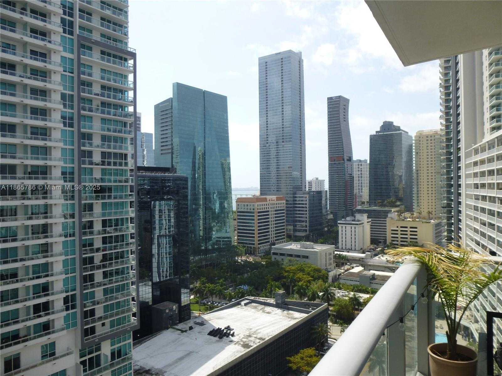 Small Image of 1100 SOUTH MIAMI AVE #2101, Miami Number 14