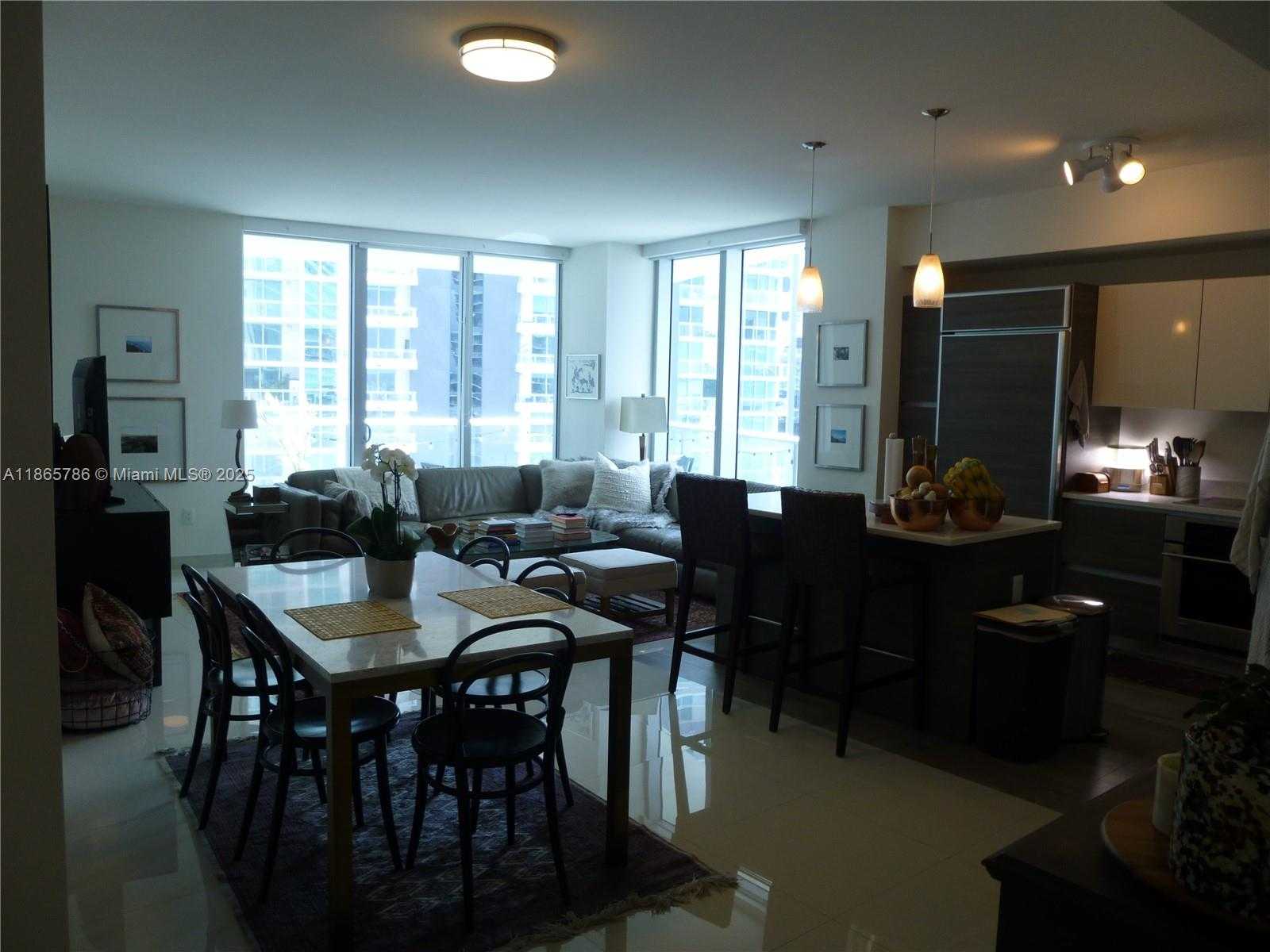 Small Image of 1100 SOUTH MIAMI AVE #2101, Miami Number 17