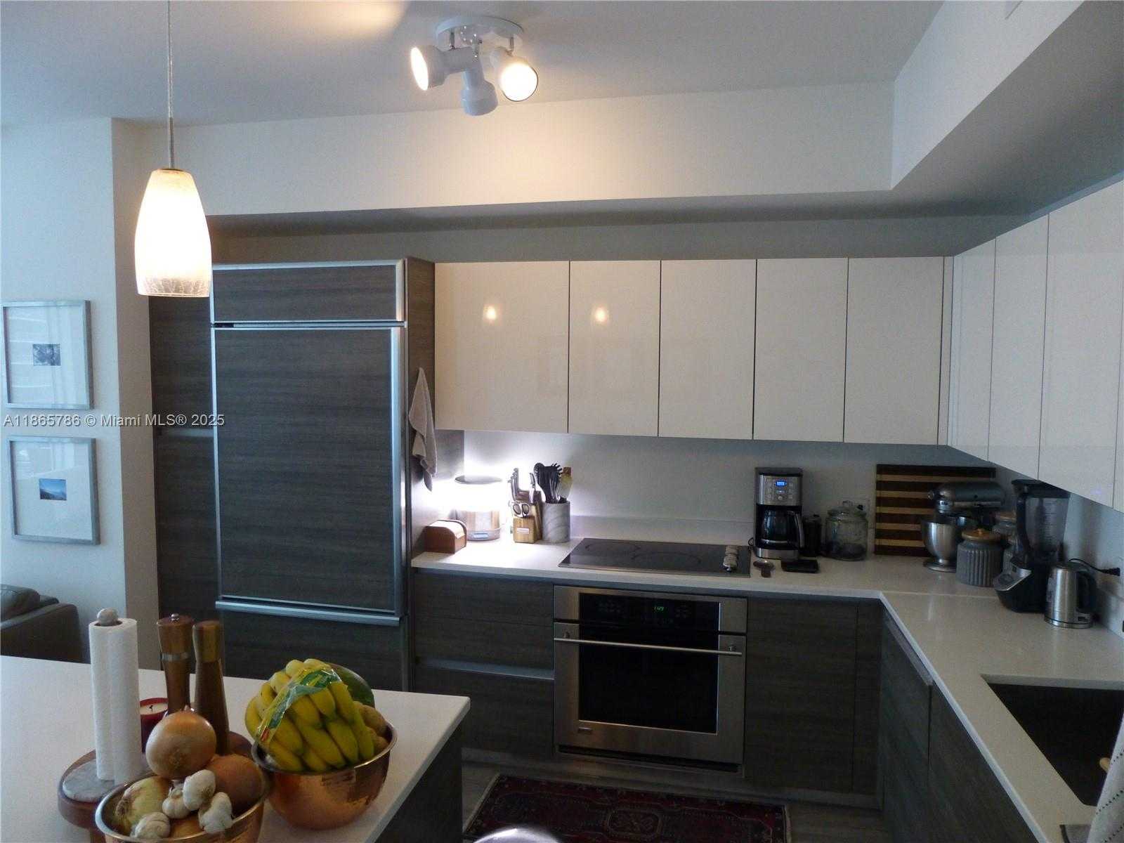 Small Image of 1100 SOUTH MIAMI AVE #2101, Miami Number 5
