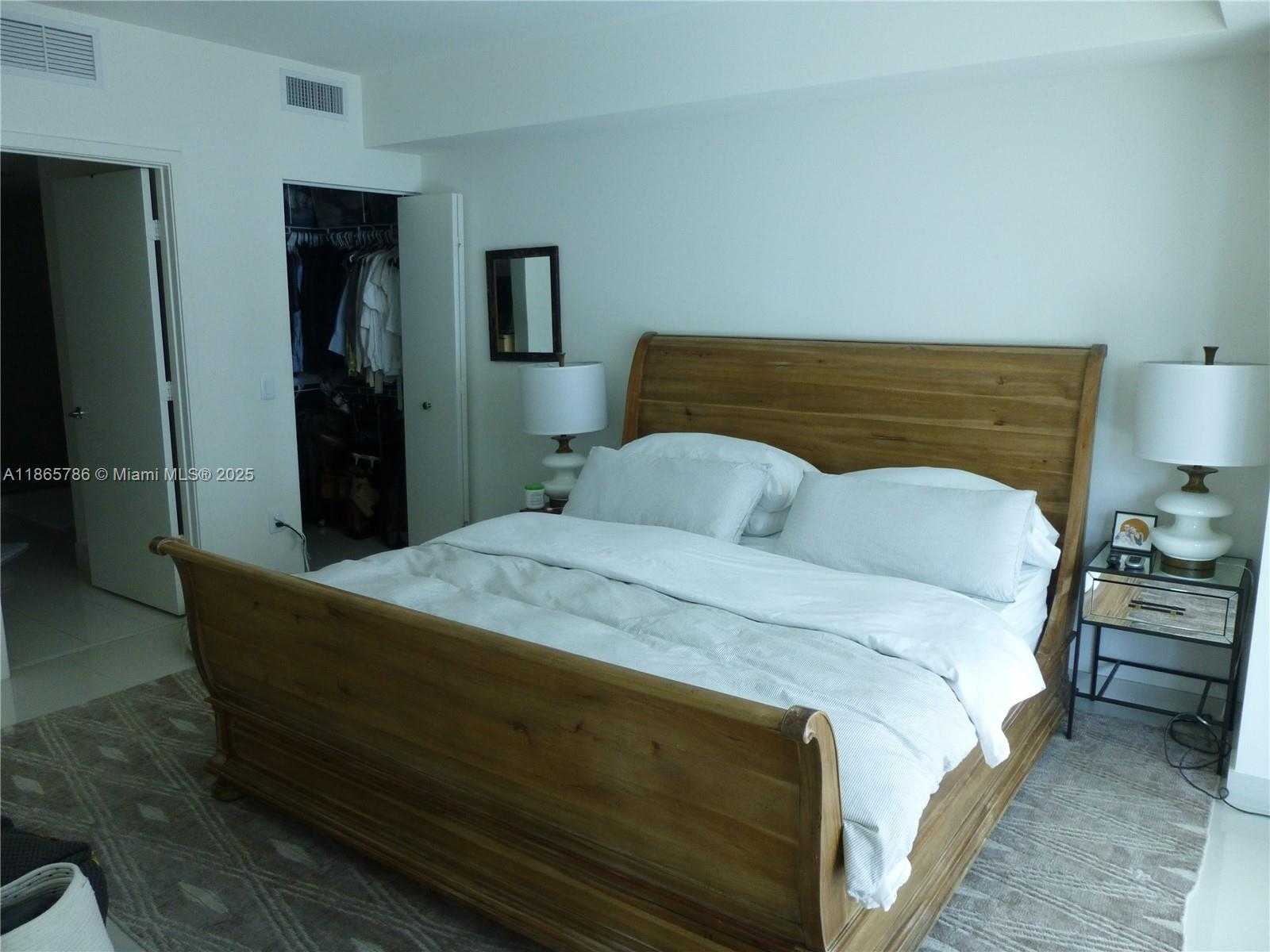 Small Image of 1100 SOUTH MIAMI AVE #2101, Miami Number 7