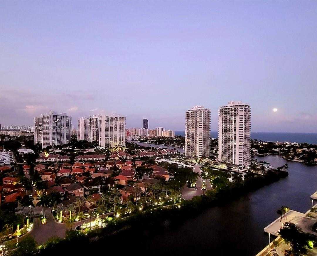 Small Image of 3701 NORTH COUNTRY CLUB DR #2203, Aventura Number 12