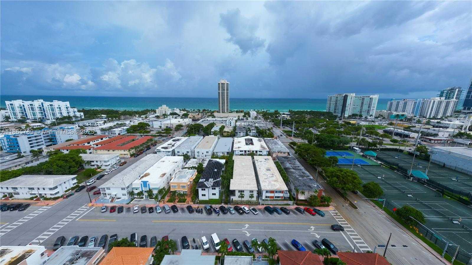 Small Image of 7315 BYRON AVE #9, Miami Beach Number 10