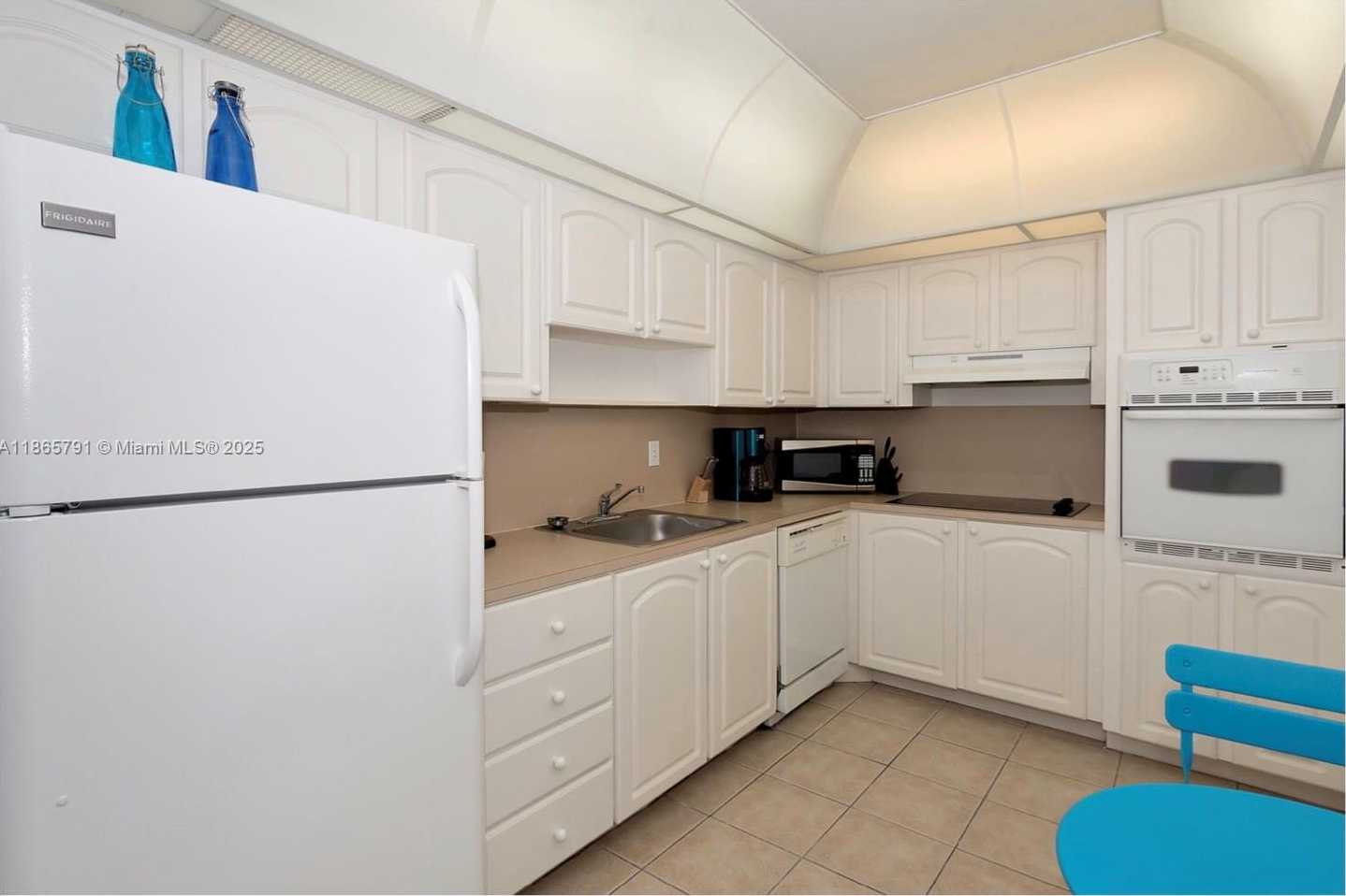 Small Image of 3901 SOUTH OCEAN DR #4U, Hollywood Number 5