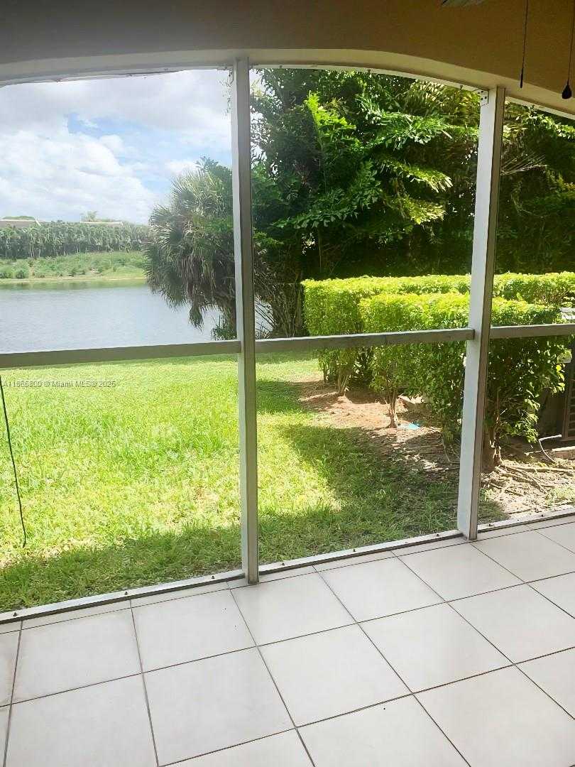 Small Image of 4555 NORTH WEST 99TH AVE #102, Doral Number 14