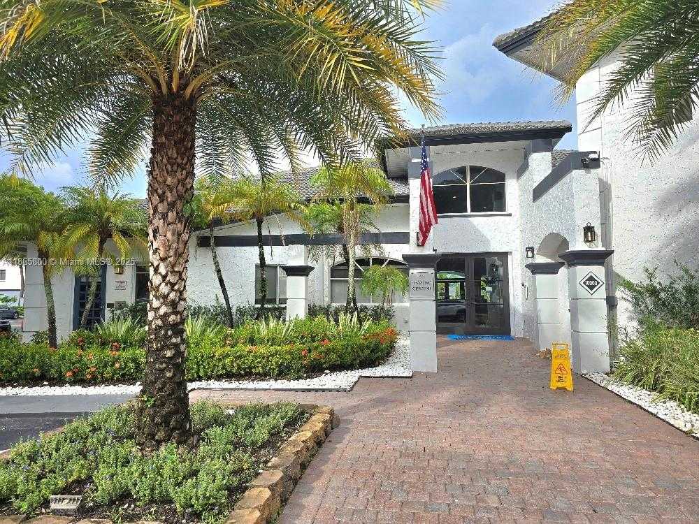 Small Image of 4555 NORTH WEST 99TH AVE #102, Doral Number 20