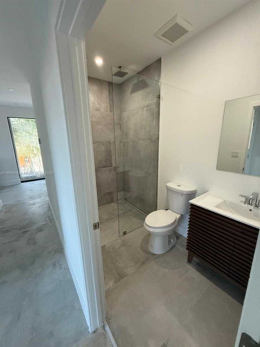 Small Image of 2242 NORTH WEST 99TH TER #B, Miami Number 14