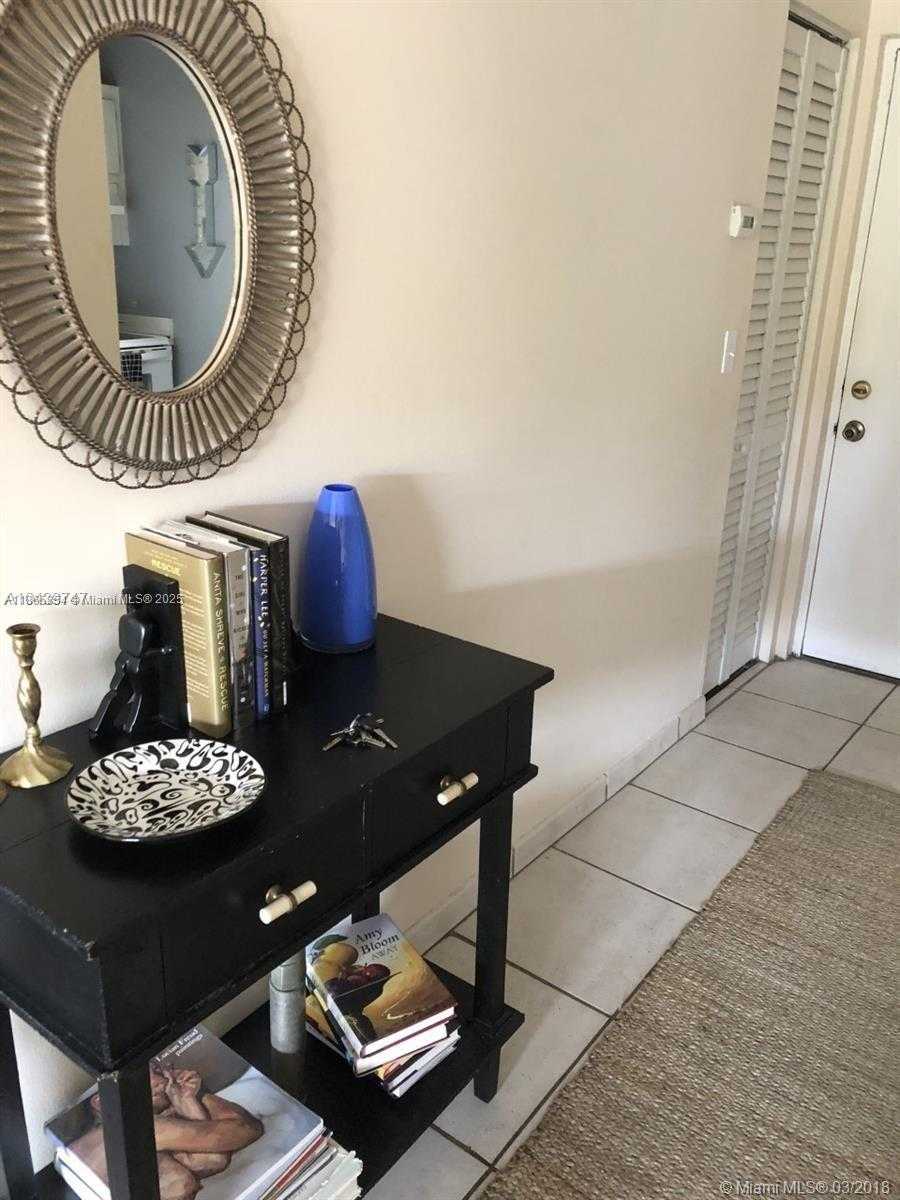 Small Image of 7740 CAMINO REAL #G-302, Miami Number 11