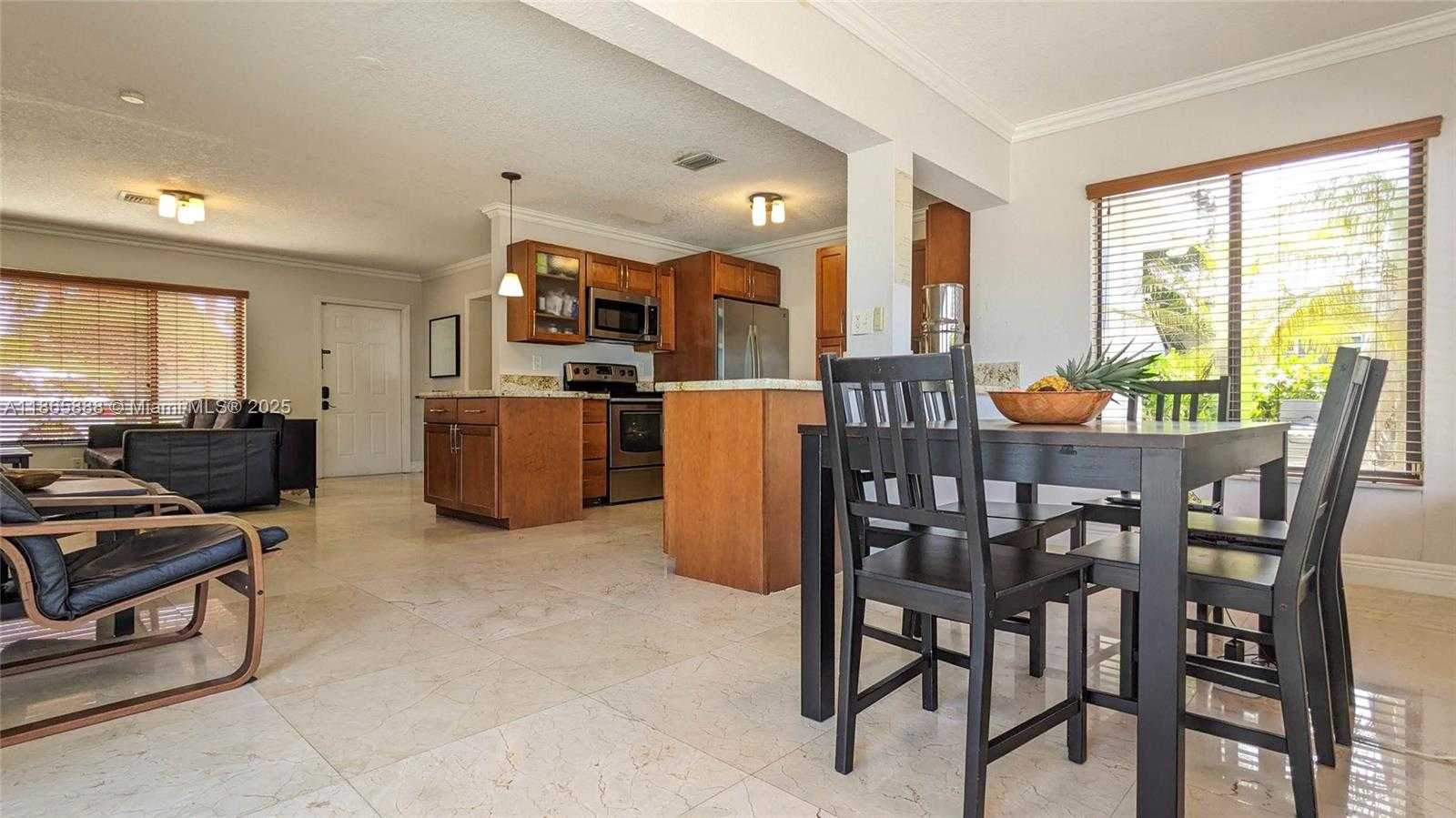 Small Image of 2349 SOUTH EAST 12TH ST, Pompano Beach Number 11