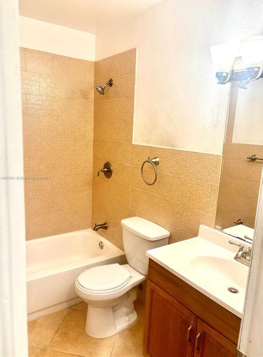 Small Image of 7951 SOUTH WEST 104 ST #212-D, Miami Number 13