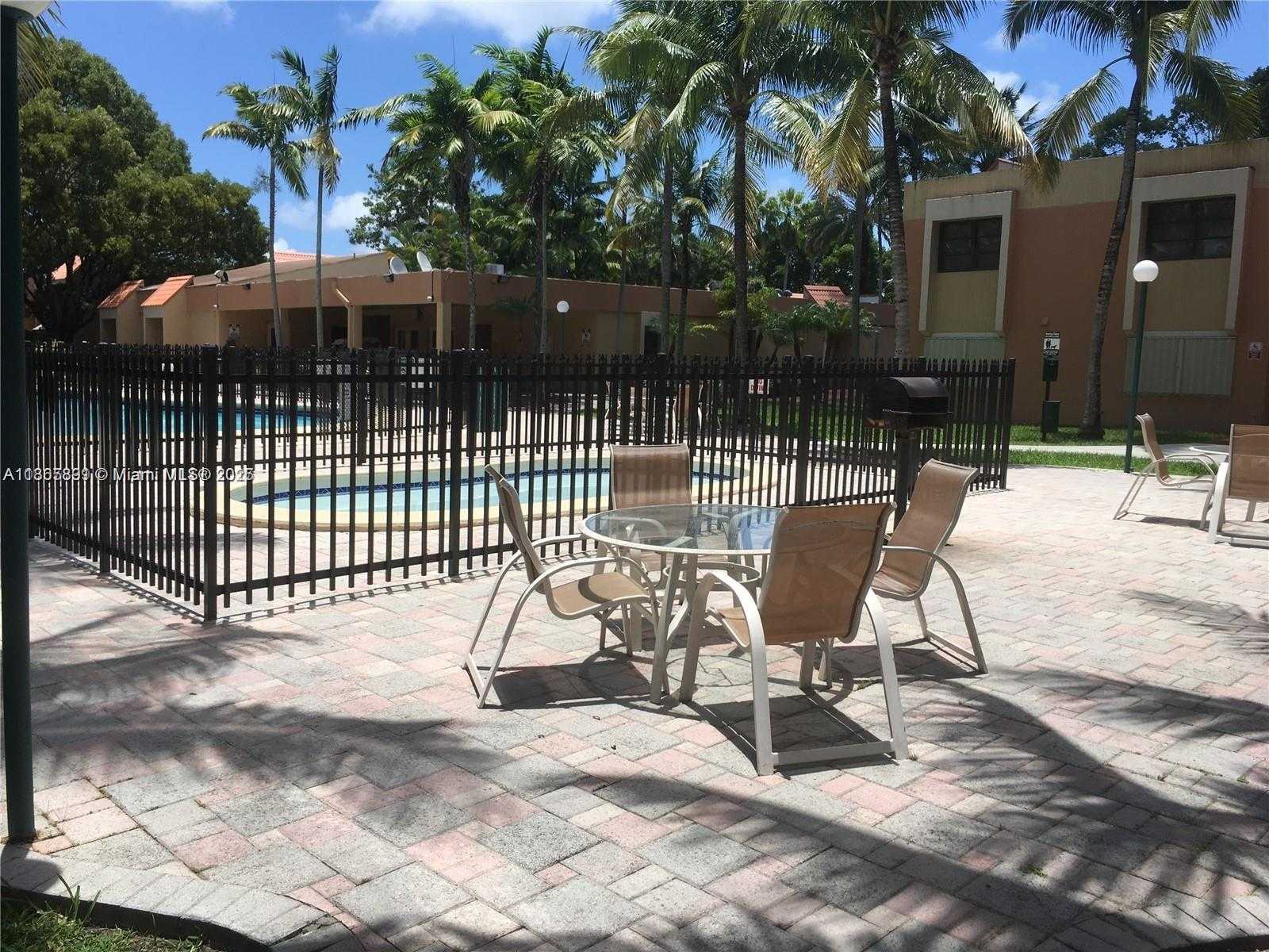 Small Image of 7951 SOUTH WEST 104 ST #212-D, Miami Number 19