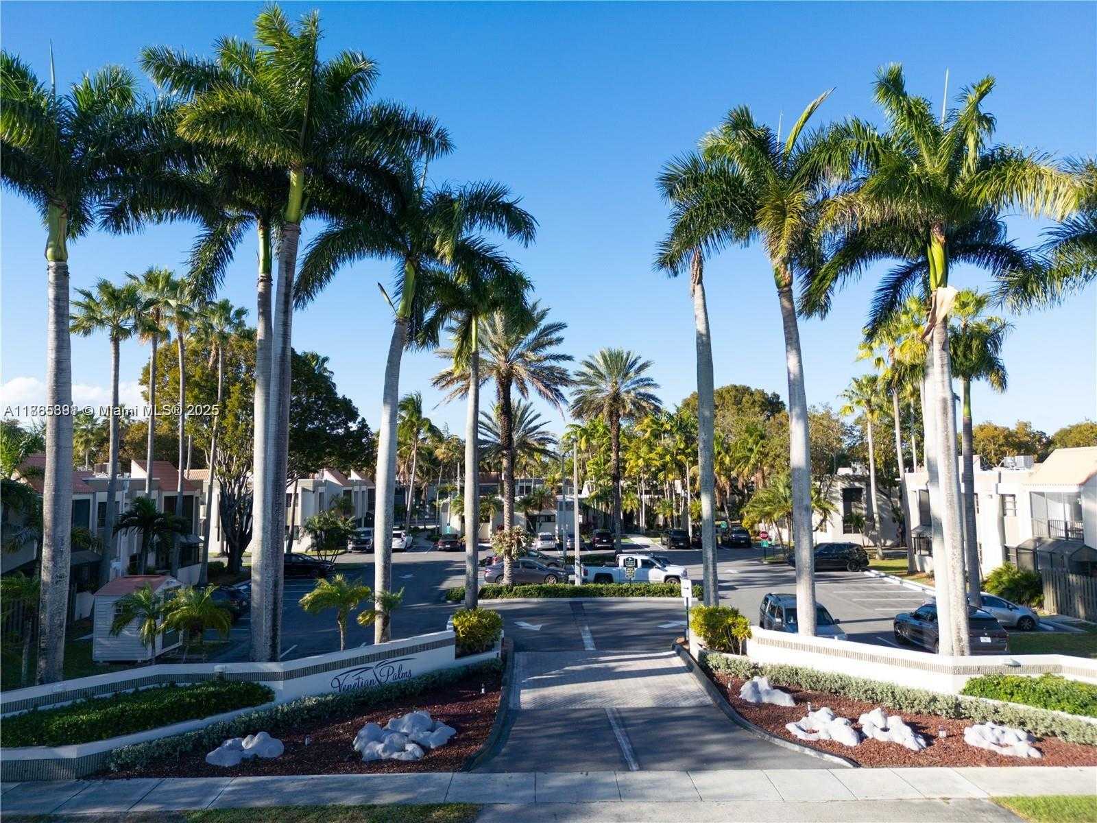 Small Image of 7951 SOUTH WEST 104 ST #212-D, Miami Number 2