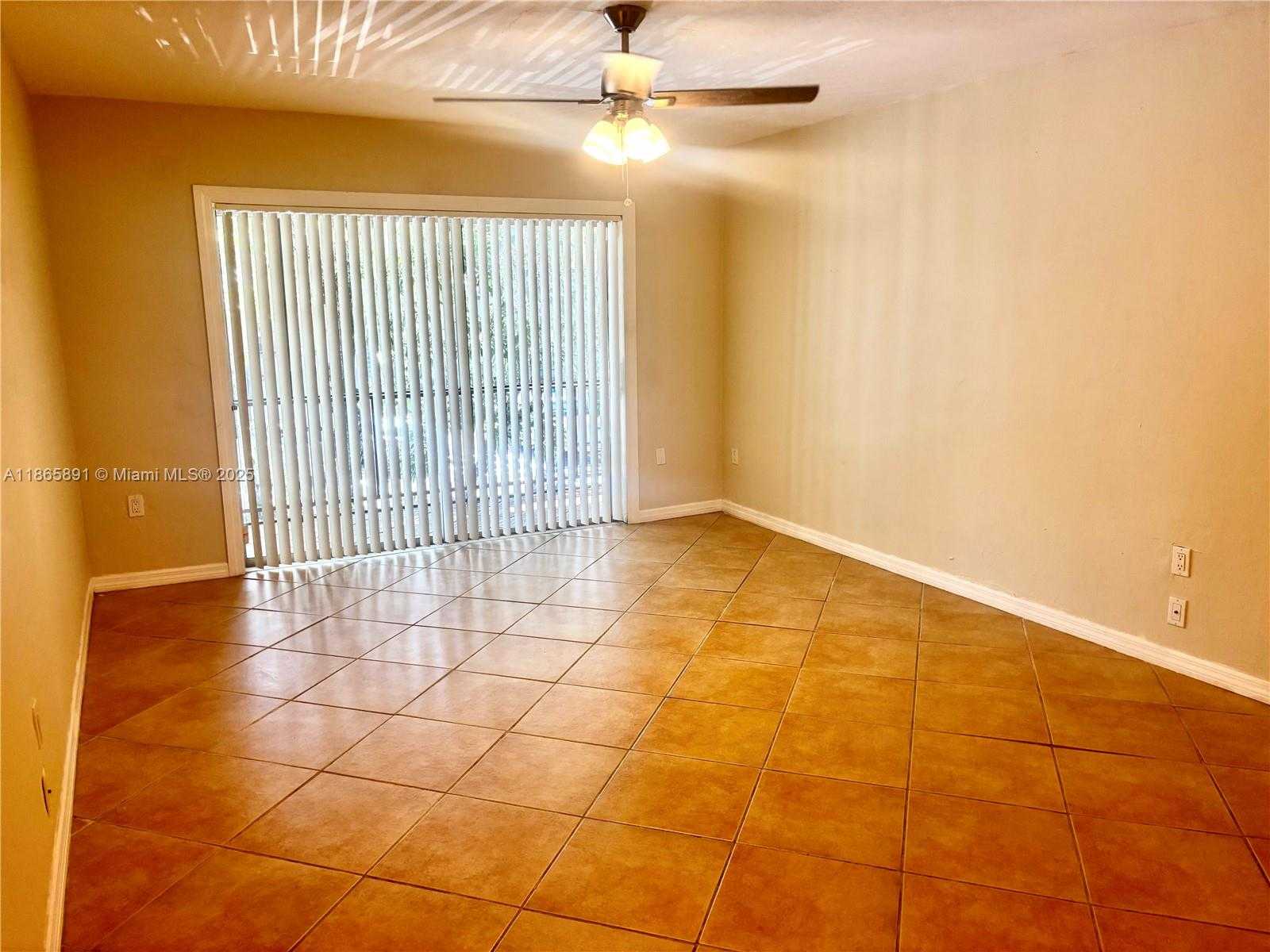 Small Image of 7951 SOUTH WEST 104 ST #212-D, Miami Number 3