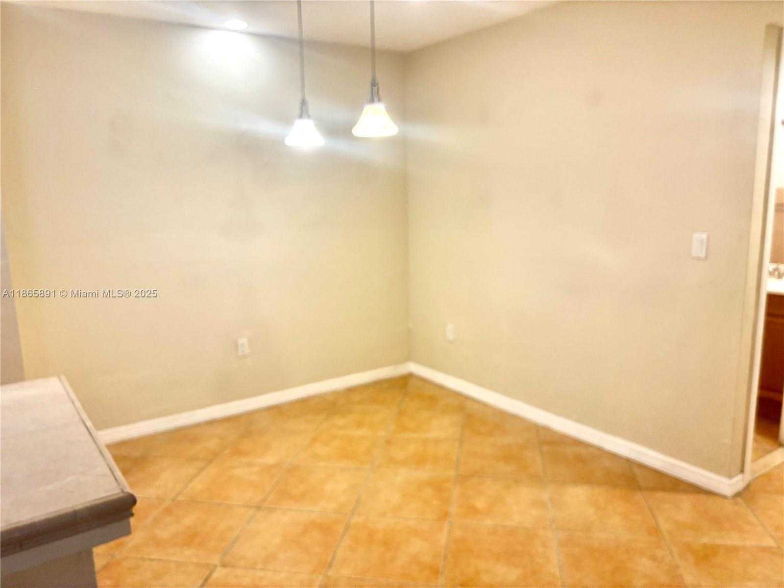 Small Image of 7951 SOUTH WEST 104 ST #212-D, Miami Number 4