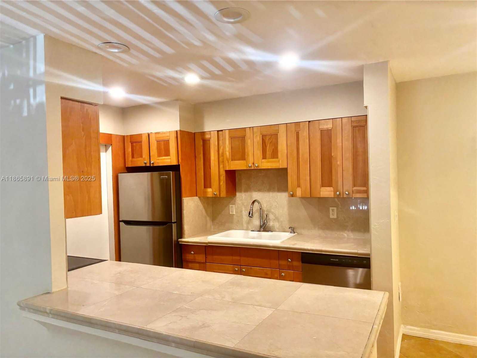 Small Image of 7951 SOUTH WEST 104 ST #212-D, Miami Number 7