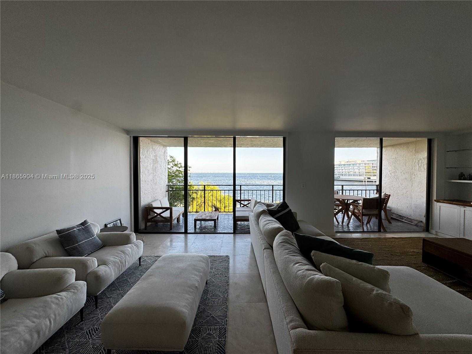 Small Image of 1632 SOUTH BAYSHORE CT #302, Miami Number 10