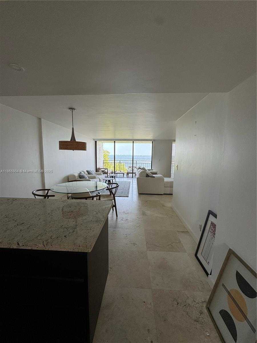 Small Image of 1632 SOUTH BAYSHORE CT #302, Miami Number 18
